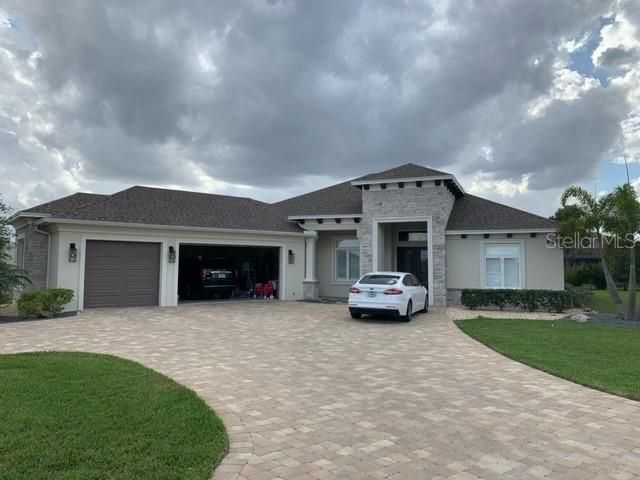 Recently Sold: $760,000 (5 beds, 3 baths, 3234 Square Feet)