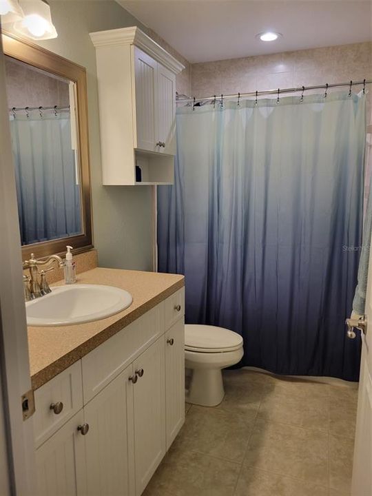 出租: $5,500 (3 贝兹, 2 浴室, 1630 平方英尺)