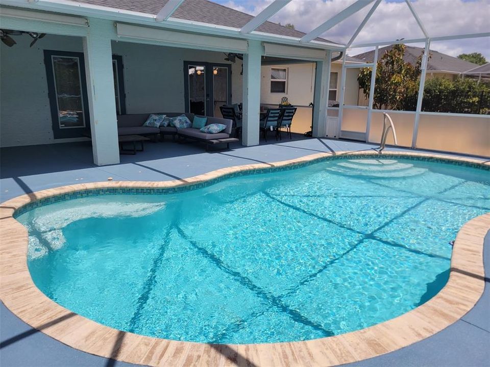 出租: $5,500 (3 贝兹, 2 浴室, 1630 平方英尺)