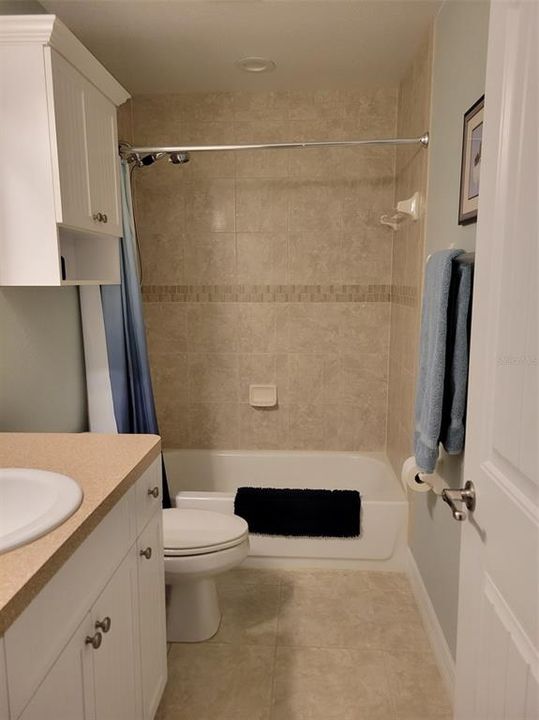 出租: $5,500 (3 贝兹, 2 浴室, 1630 平方英尺)