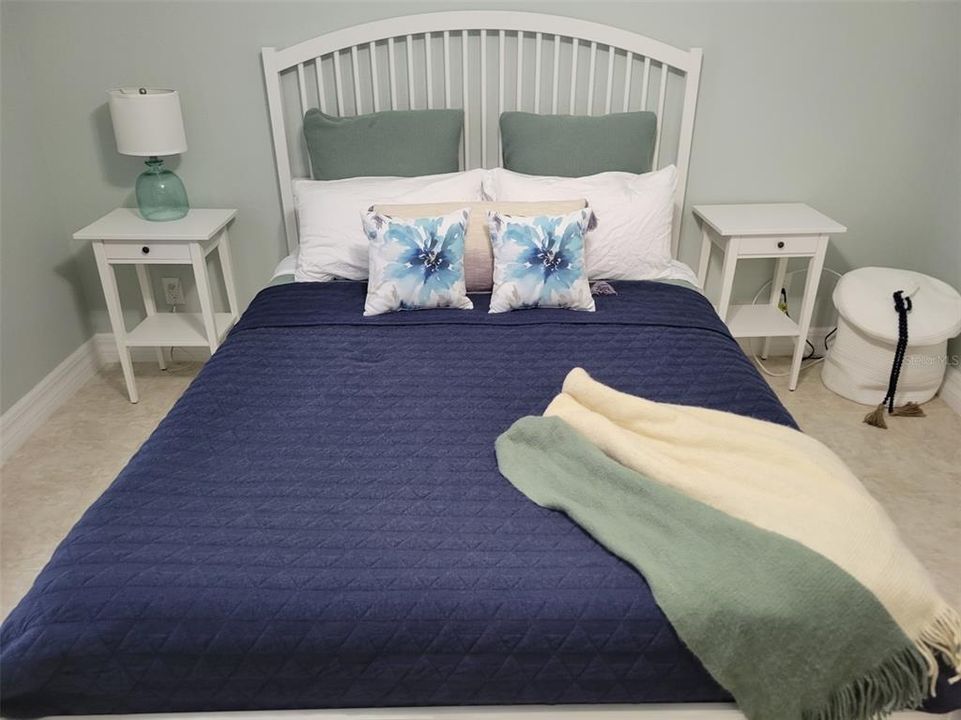 出租: $5,500 (3 贝兹, 2 浴室, 1630 平方英尺)