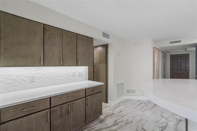 Recently Sold: $665,000 (2 beds, 2 baths, 1317 Square Feet)