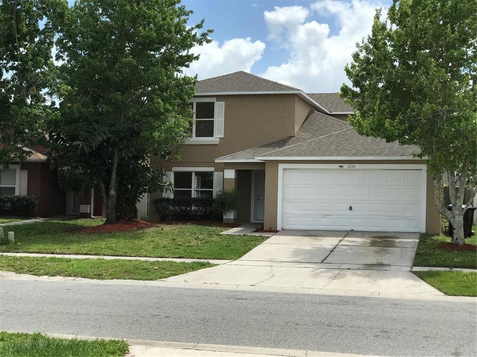 Recently Sold: $439,000 (5 beds, 2 baths, 3020 Square Feet)