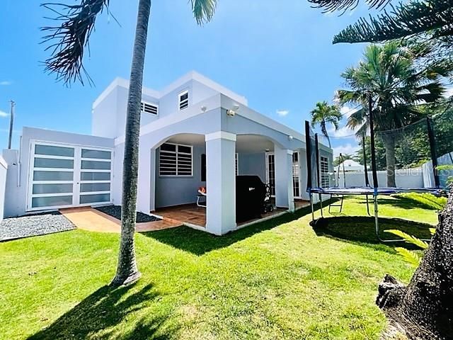 Vendido Recientemente: $425,000 (4 camas, 2 baños, 2350 Pies cuadrados)