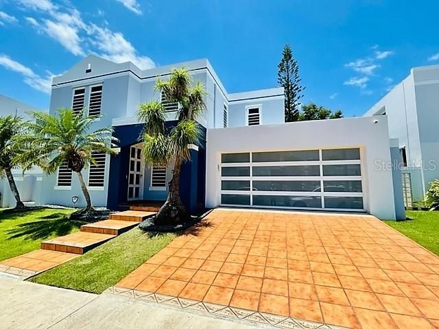 Vendido Recientemente: $425,000 (4 camas, 2 baños, 2350 Pies cuadrados)