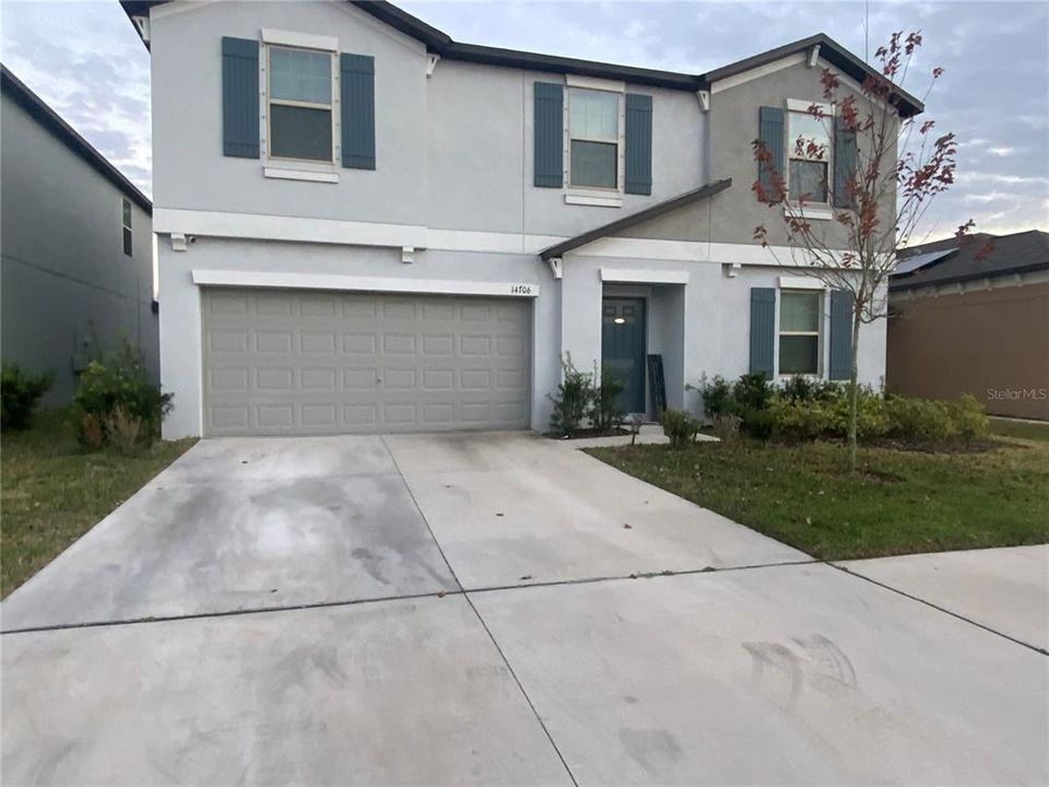 Recently Sold: $453,500 (5 beds, 2 baths, 2949 Square Feet)