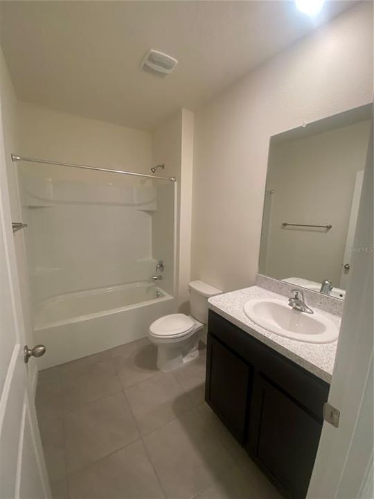 最近租的: $2,900 (4 贝兹, 2 浴室, 1828 平方英尺)