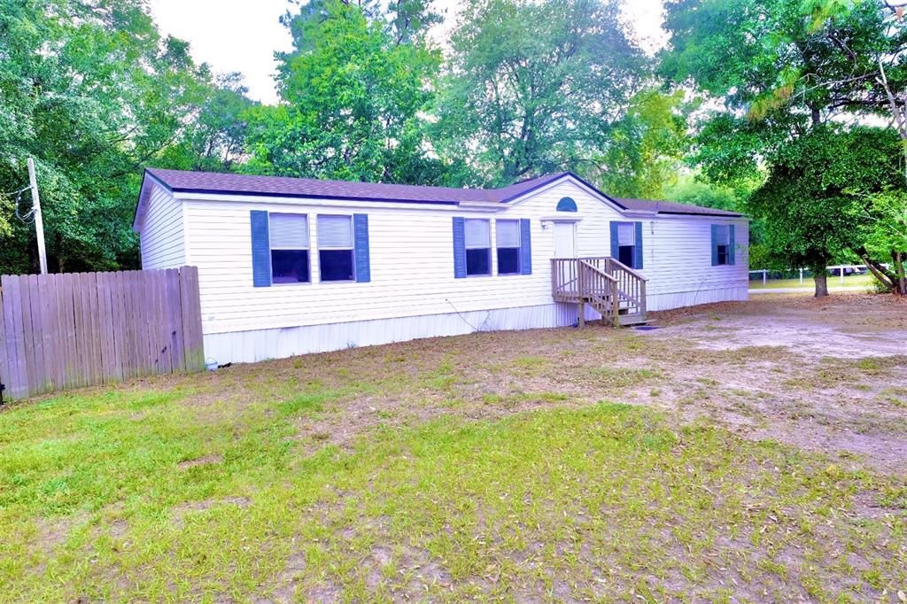 Vendido Recientemente: $120,000 (3 camas, 2 baños, 1440 Pies cuadrados)