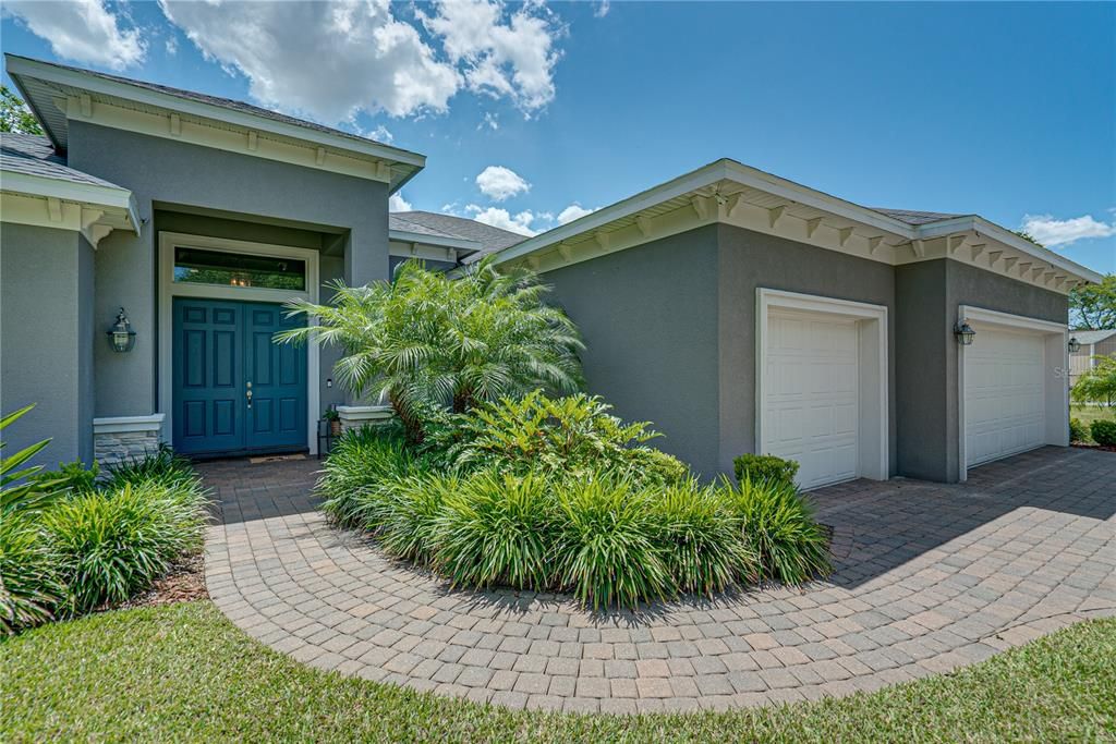 Recently Sold: $674,900 (3 beds, 3 baths, 2435 Square Feet)