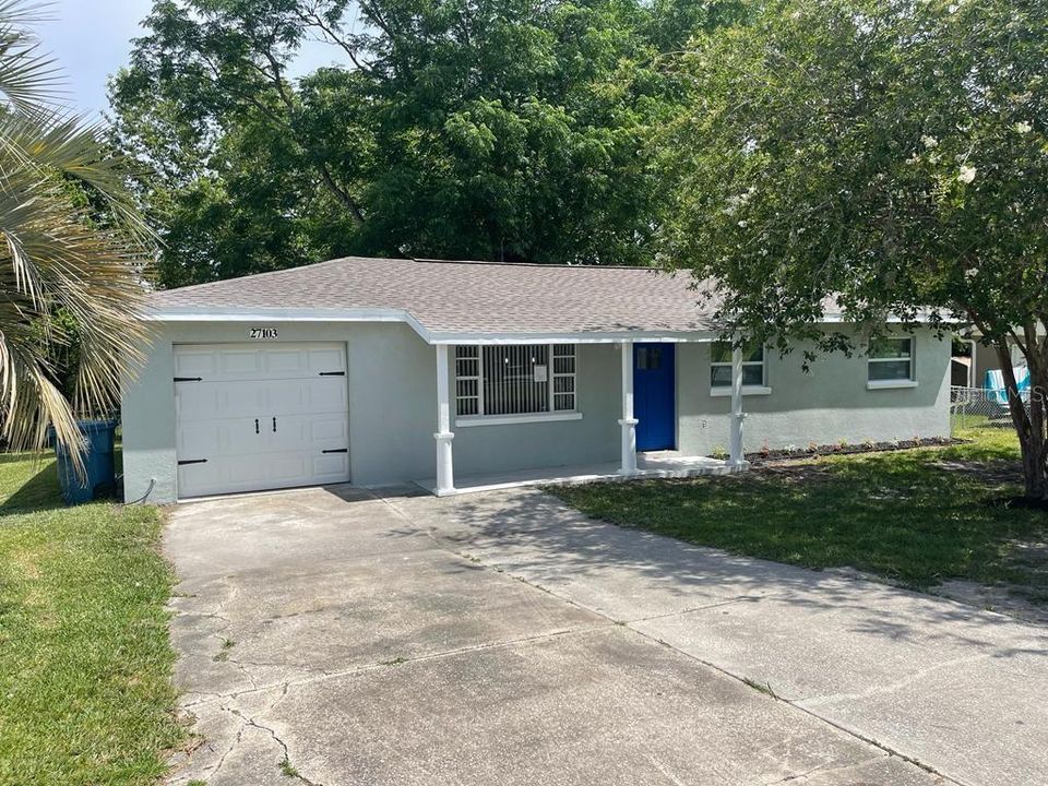 Recently Sold: $237,990 (3 beds, 2 baths, 1000 Square Feet)