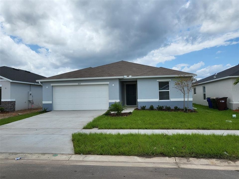 Recently Sold: $362,777 (4 beds, 2 baths, 1989 Square Feet)