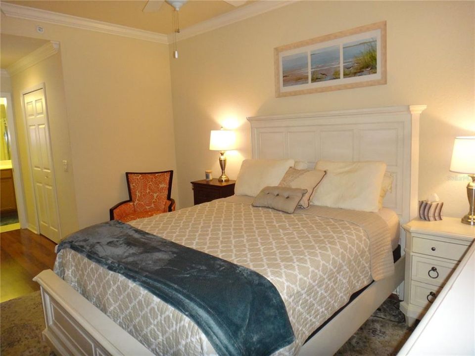 For Rent: $2,500 (2 beds, 2 baths, 1156 Square Feet)