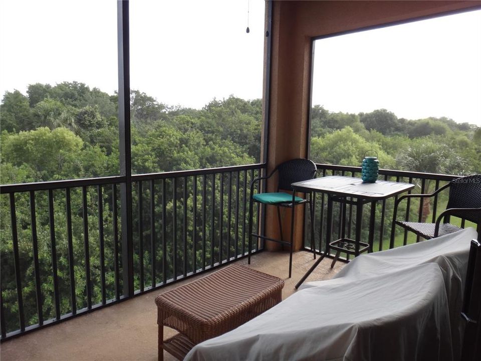 For Rent: $2,500 (2 beds, 2 baths, 1156 Square Feet)