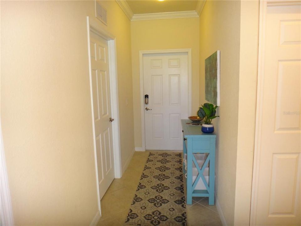 For Rent: $2,500 (2 beds, 2 baths, 1156 Square Feet)