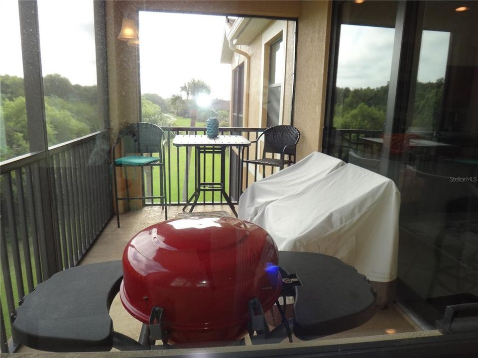 For Rent: $2,500 (2 beds, 2 baths, 1156 Square Feet)