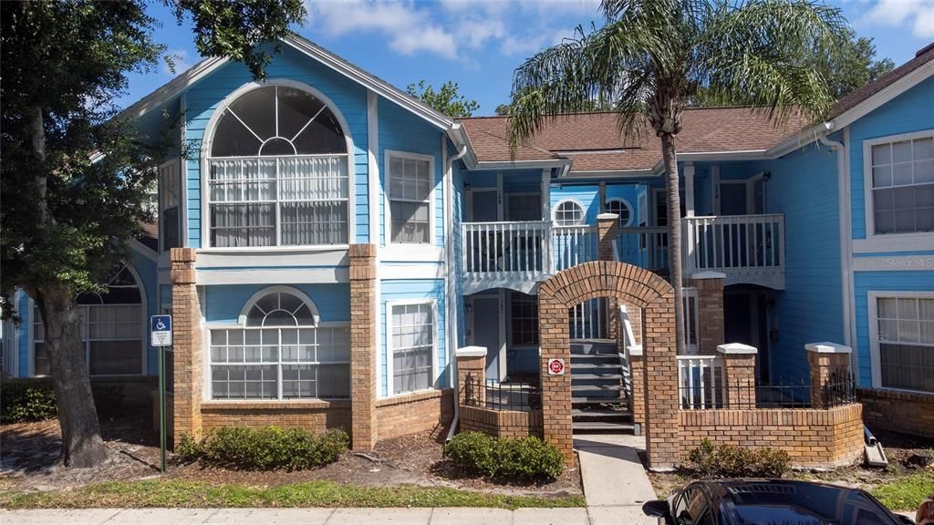 Recently Sold: $239,999 (3 beds, 2 baths, 1287 Square Feet)