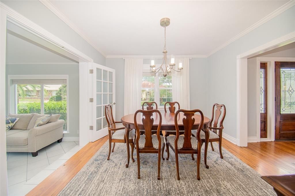 Formal dining room