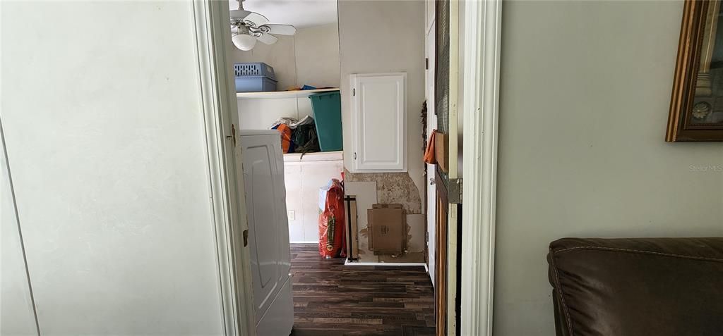 Laundry room entrance