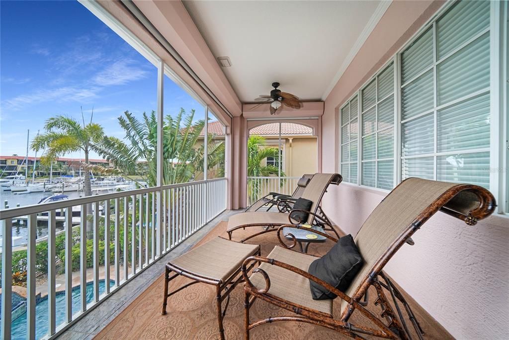 Recently Sold: $1,325,000 (3 beds, 3 baths, 2802 Square Feet)