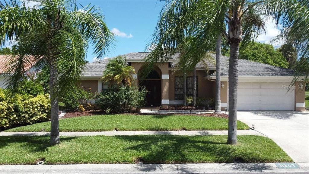 Recently Rented: $3,650 (4 beds, 2 baths, 2242 Square Feet)