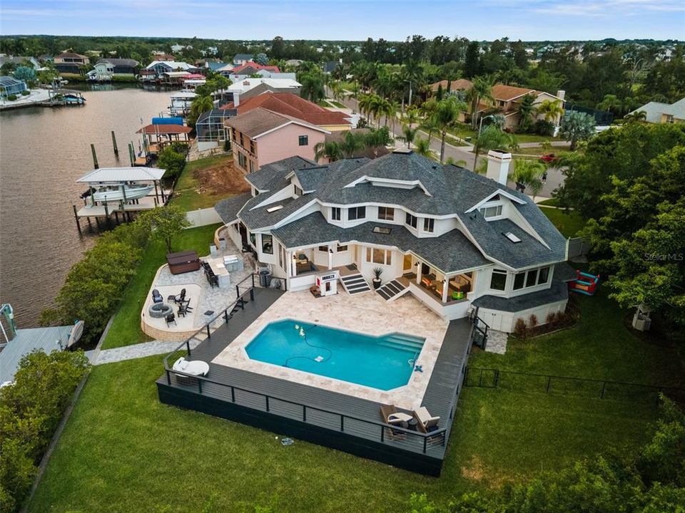 Recently Sold: $1,690,000 (4 beds, 3 baths, 3398 Square Feet)