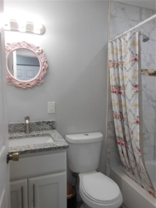 最近租的: $1,700 (2 贝兹, 2 浴室, 1020 平方英尺)