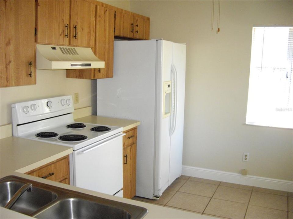 Recently Rented: $1,595 (2 beds, 2 baths, 1011 Square Feet)