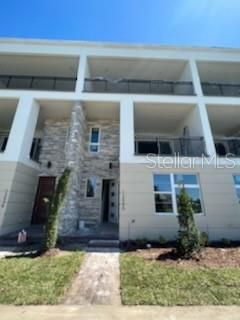 Недавно продано: $443,900 (4 спален, 3 ванн, 2310 Квадратных фут)