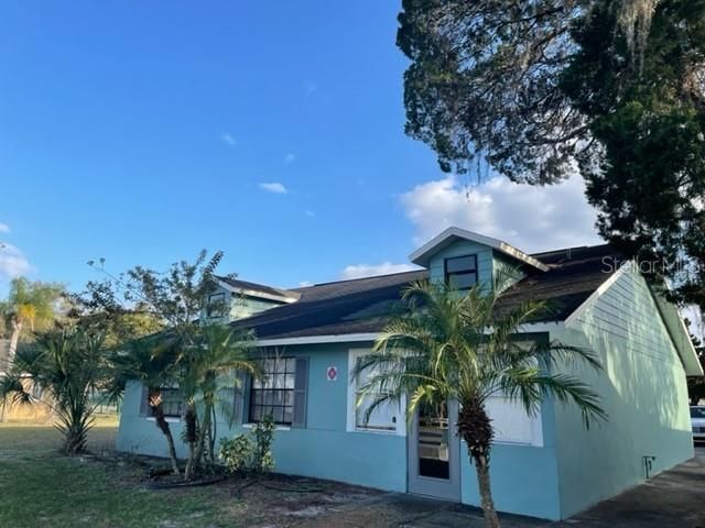 Recently Sold: $1,500 (0 beds, 0 baths, 1368 Square Feet)