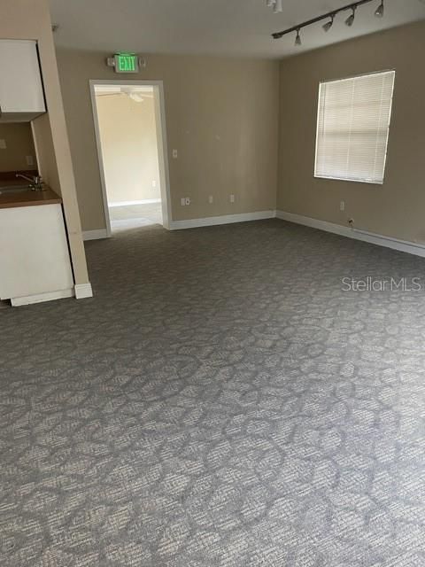 Recently Sold: $1,500 (0 beds, 0 baths, 1368 Square Feet)