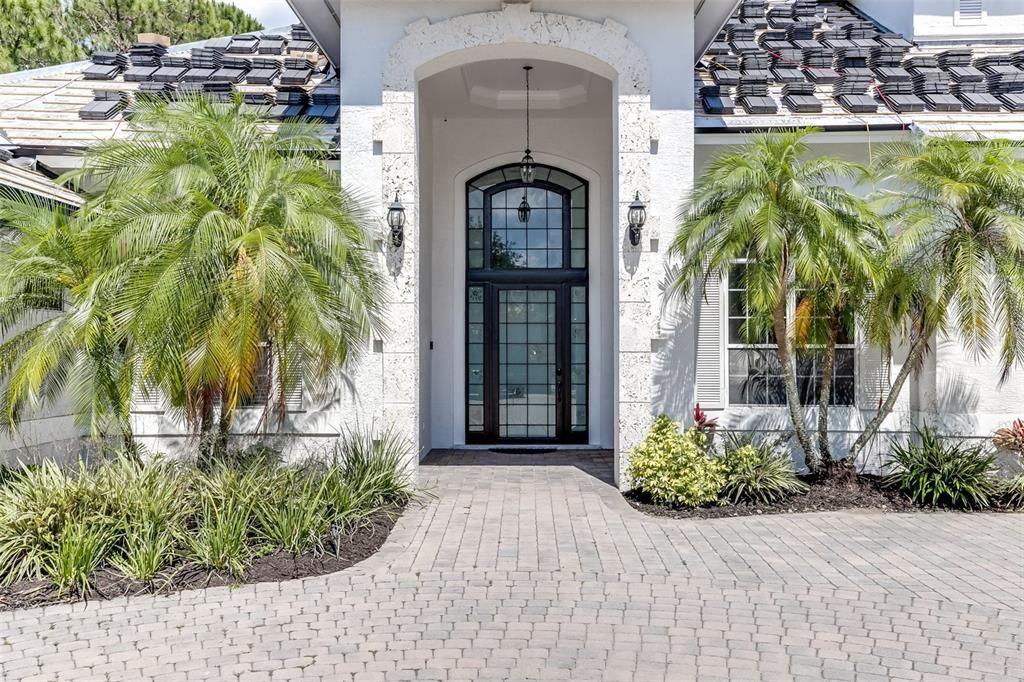 Recently Sold: $1,200,000 (5 beds, 4 baths, 4095 Square Feet)