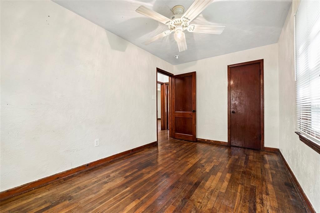 Recently Sold: $112,900 (2 beds, 1 baths, 768 Square Feet)