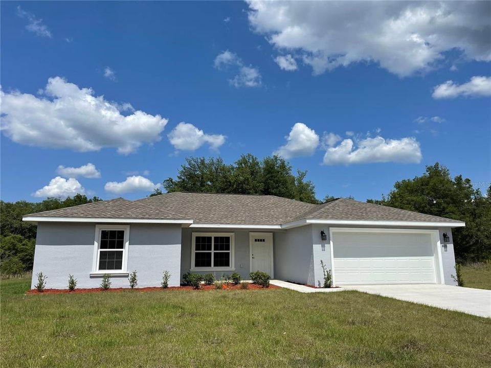 Недавно продано: $279,900 (4 спален, 2 ванн, 1636 Квадратных фут)