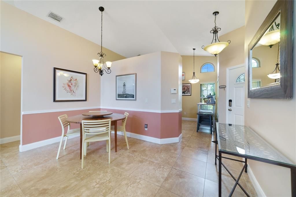 Recently Sold: $349,000 (3 beds, 2 baths, 1155 Square Feet)