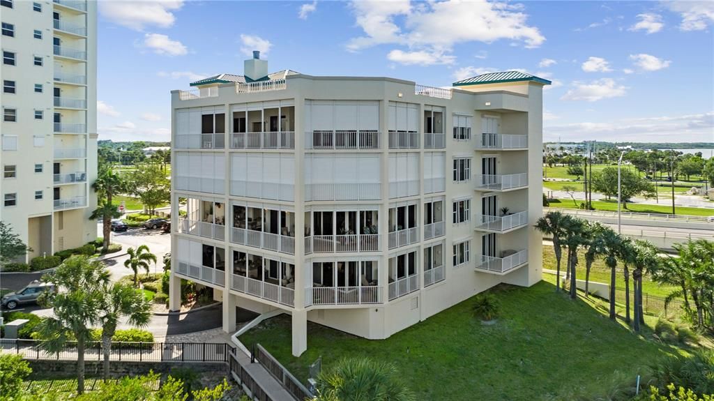 1 Indian River Ave. #301 Titusville, FL 32796