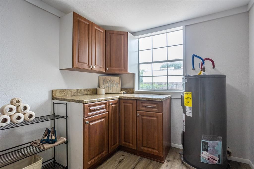 Recently Sold: $200,000 (3 beds, 2 baths, 1515 Square Feet)