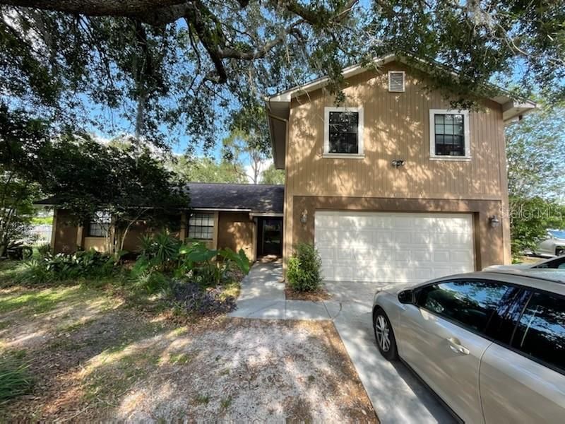 Recently Sold: $325,000 (5 beds, 3 baths, 1835 Square Feet)