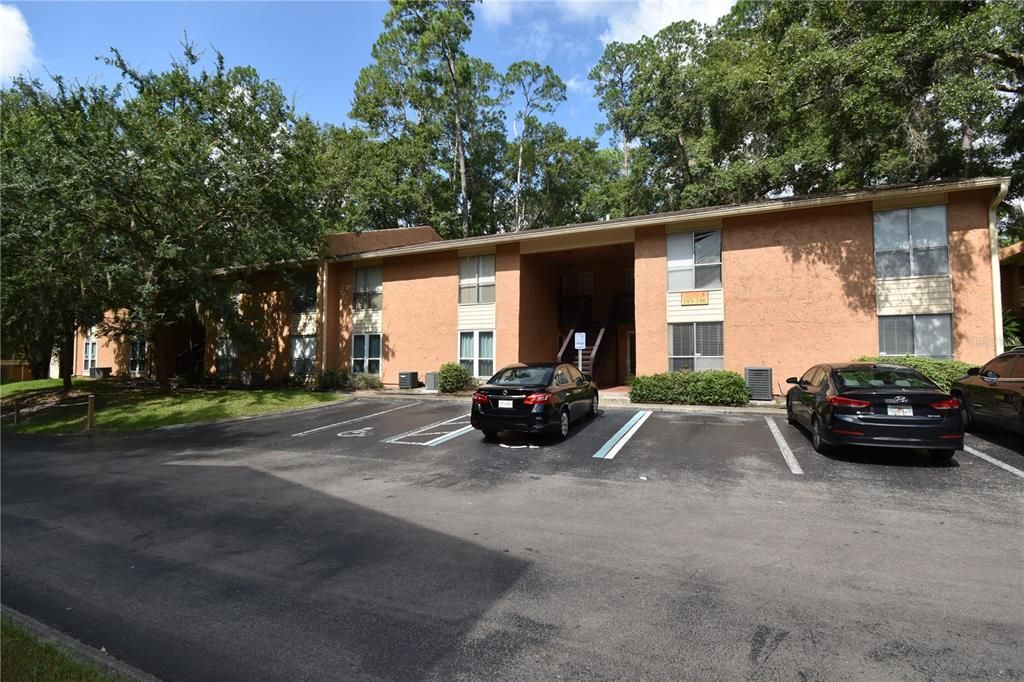 Recently Sold: $170,000 (3 beds, 2 baths, 1278 Square Feet)