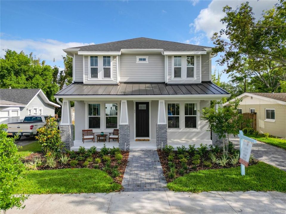 Recently Sold: $839,990 (5 beds, 3 baths, 2327 Square Feet)