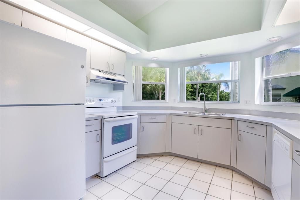 Recently Sold: $310,000 (3 beds, 2 baths, 1145 Square Feet)