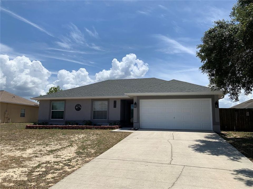 Recently Sold: $280,000 (3 beds, 2 baths, 1239 Square Feet)