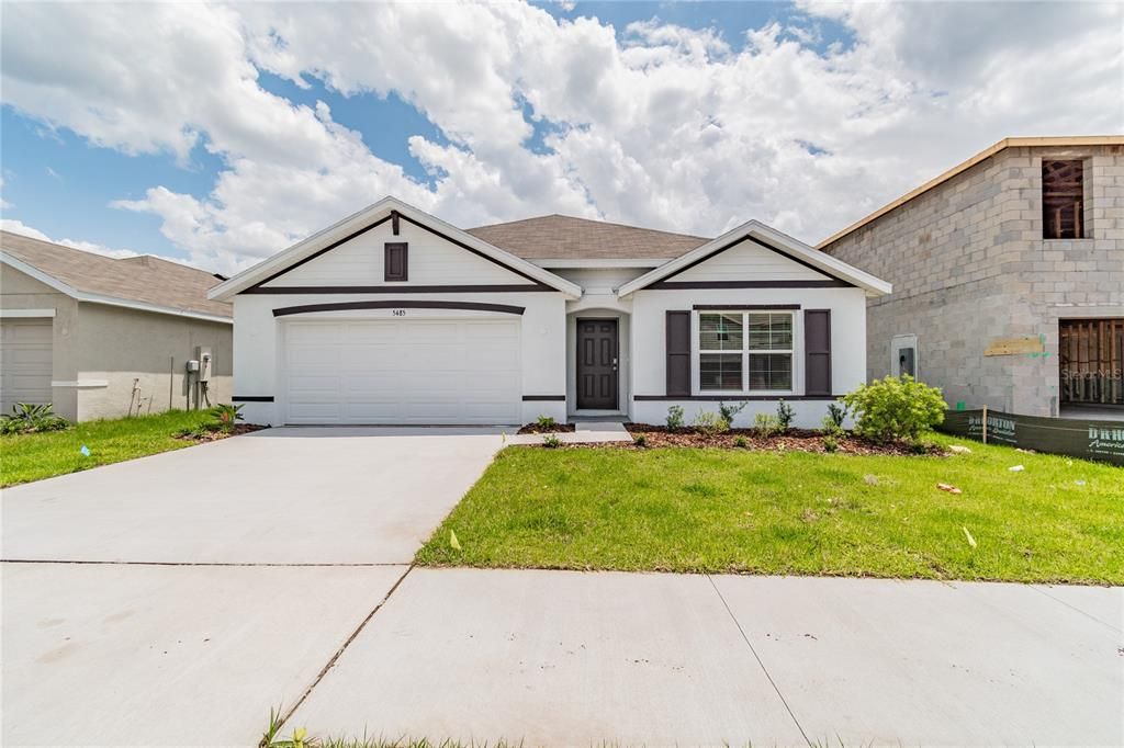 Recently Sold: $342,665 (4 beds, 2 baths, 1828 Square Feet)