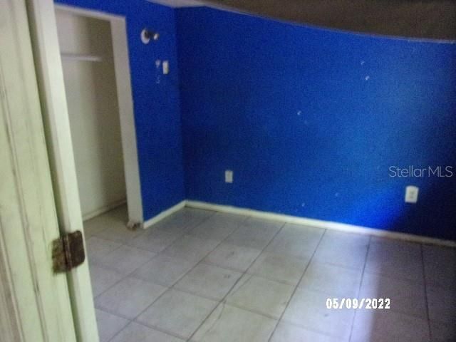 Vendido Recientemente: $39,900 (2 camas, 1 baños, 912 Pies cuadrados)