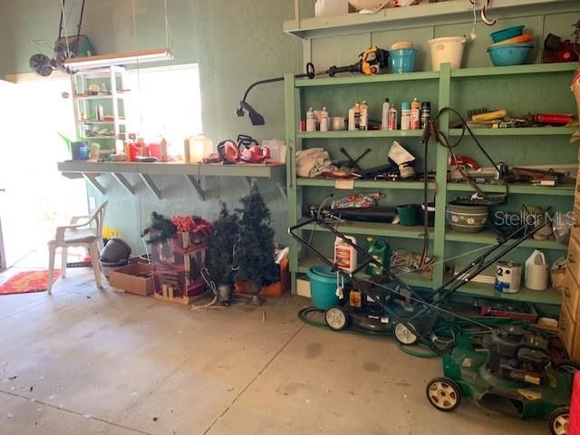 Bonus garage for your tools