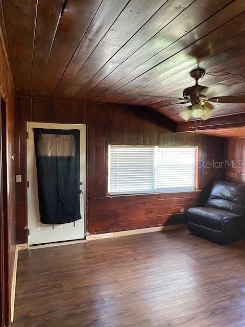 Recently Rented: $1,100 (1 beds, 1 baths, 350 Square Feet)
