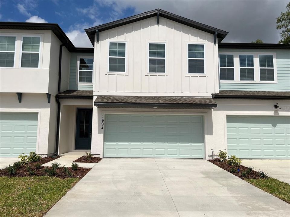 Recently Sold: $351,316 (3 beds, 2 baths, 1771 Square Feet)