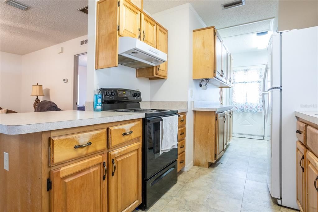 Recently Sold: $249,500 (2 beds, 2 baths, 1136 Square Feet)