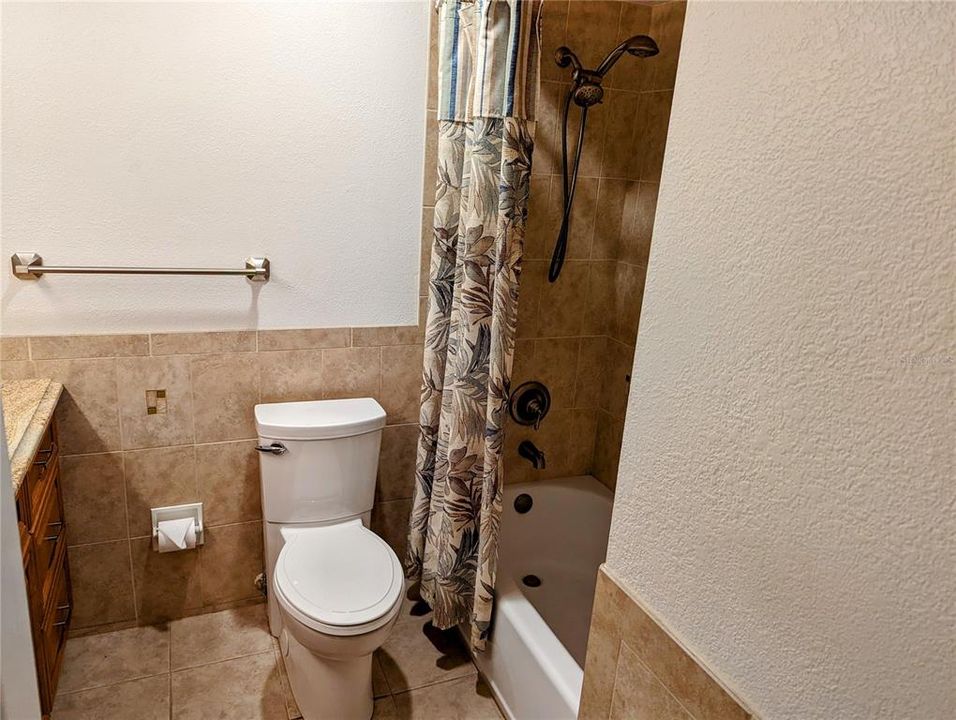 最近租的: $3,740 (4 贝兹, 2 浴室, 2068 平方英尺)