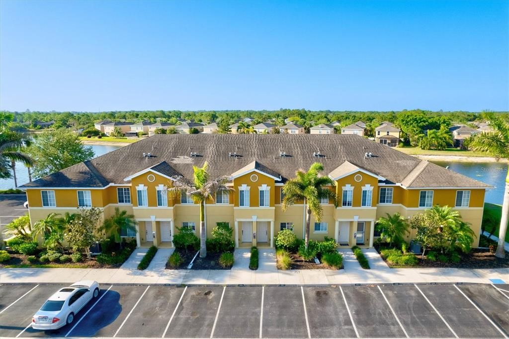 Recently Sold: $320,000 (2 beds, 2 baths, 1537 Square Feet)