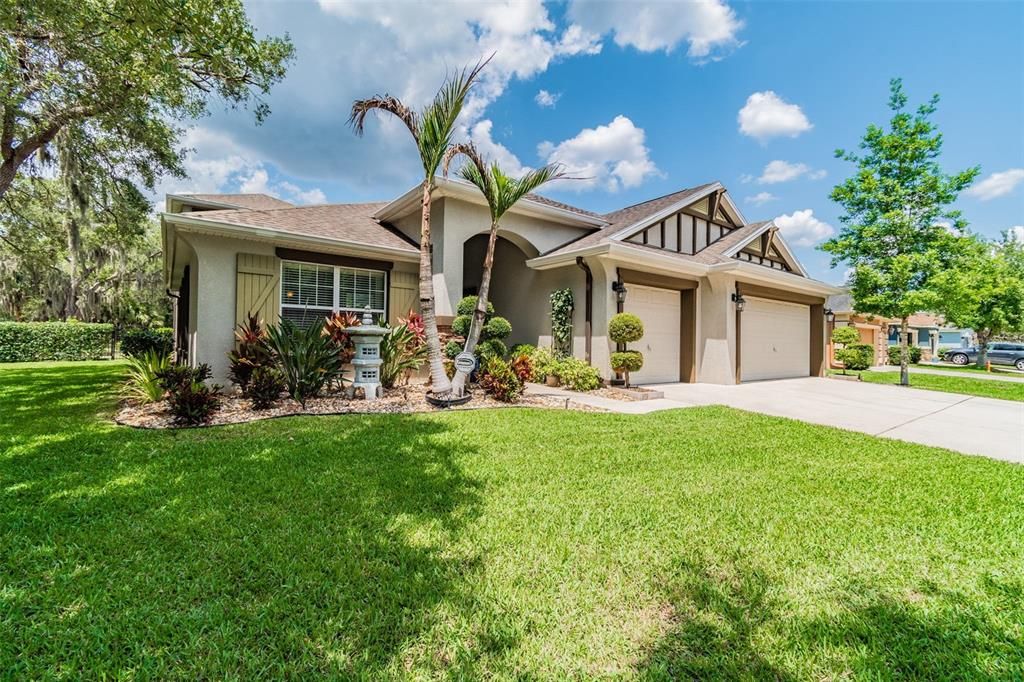 Recently Sold: $710,000 (5 beds, 3 baths, 2875 Square Feet)